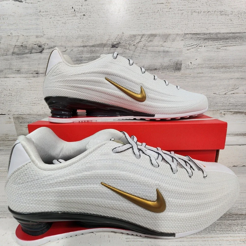 Nike Shox Z Shoes Mens 9 White Gold Running Sneakers HQ7540-100 NWB